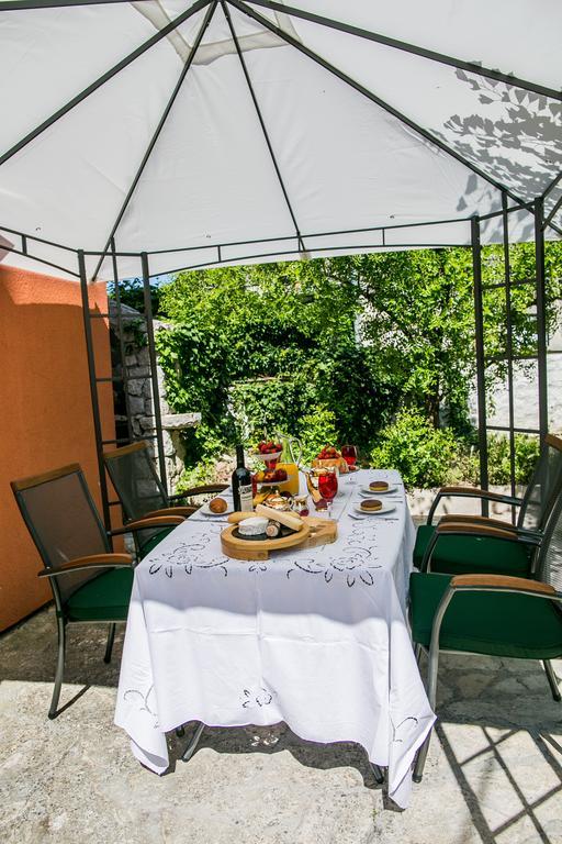 Catherine'S Garden Διαμέρισμα Σίμπενικ Δωμάτιο φωτογραφία